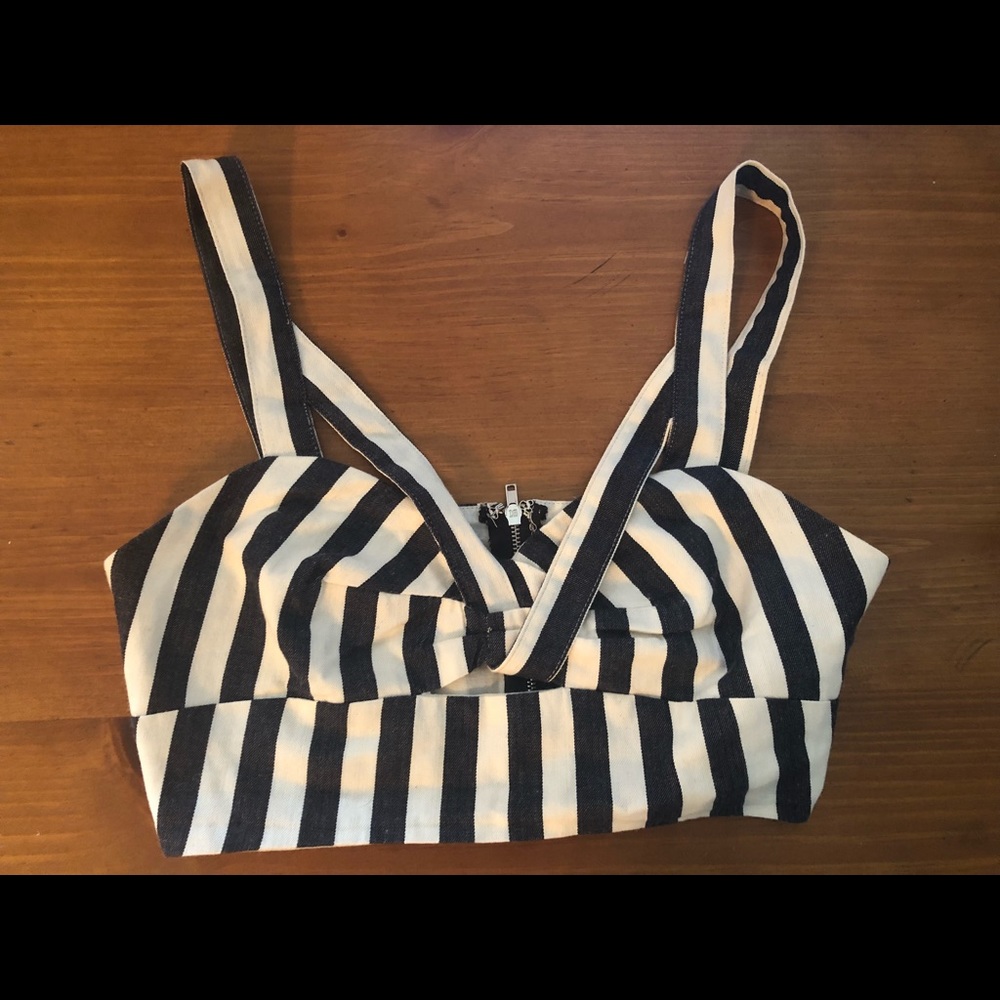 ANGL Crop Top